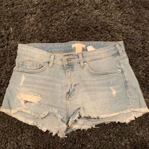 H&M jean shorts light wash